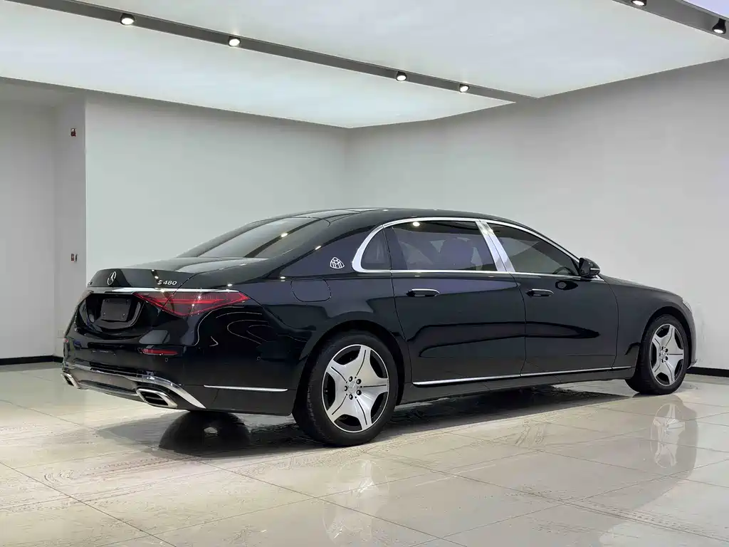 Mercedes-Benz S-Class — миниатюра 15