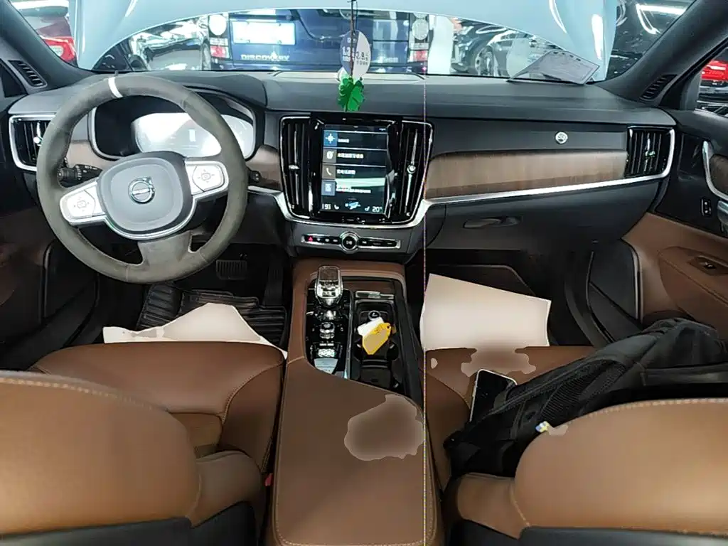 Volvo V90 — миниатюра 6