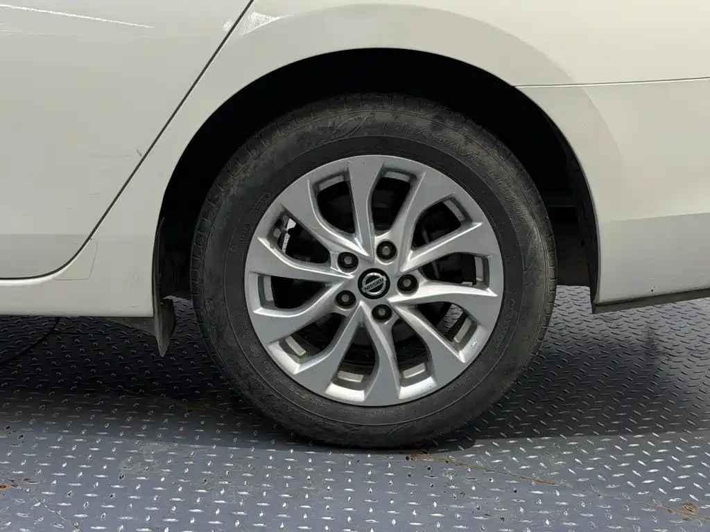 Nissan Sylphy — миниатюра 13