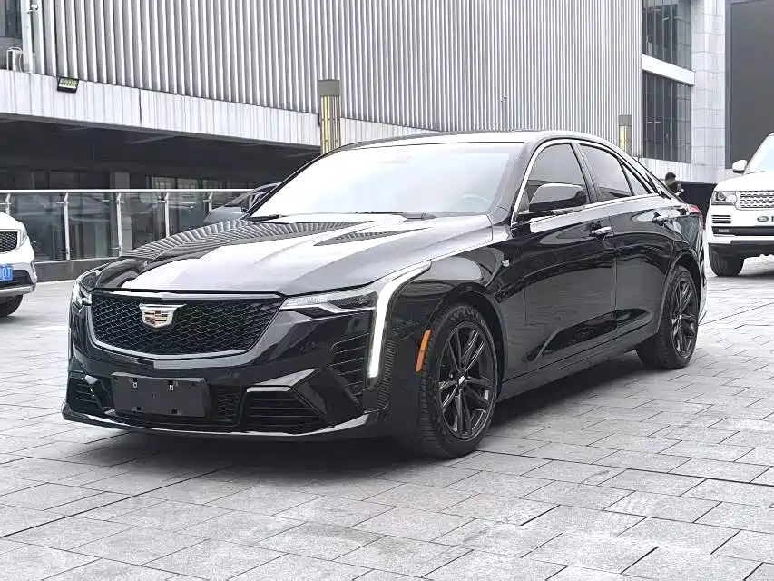 Cadillac CT4 2021