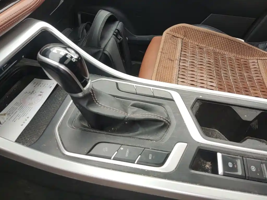 Geely Vision X6 — миниатюра 14