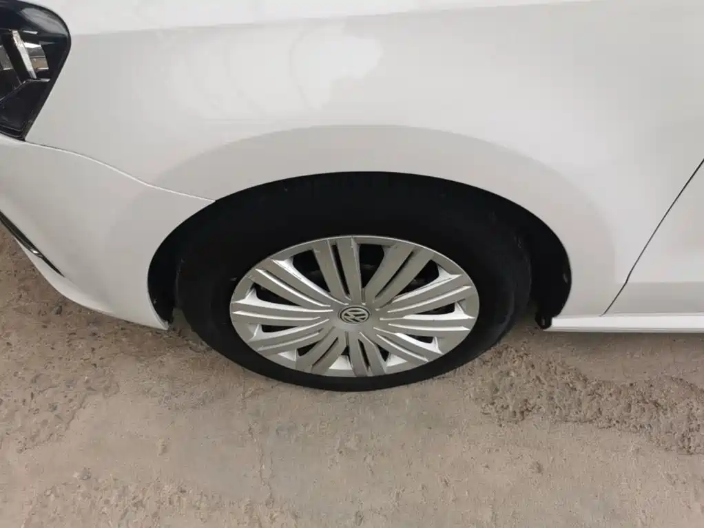 Volkswagen Polo — миниатюра 23