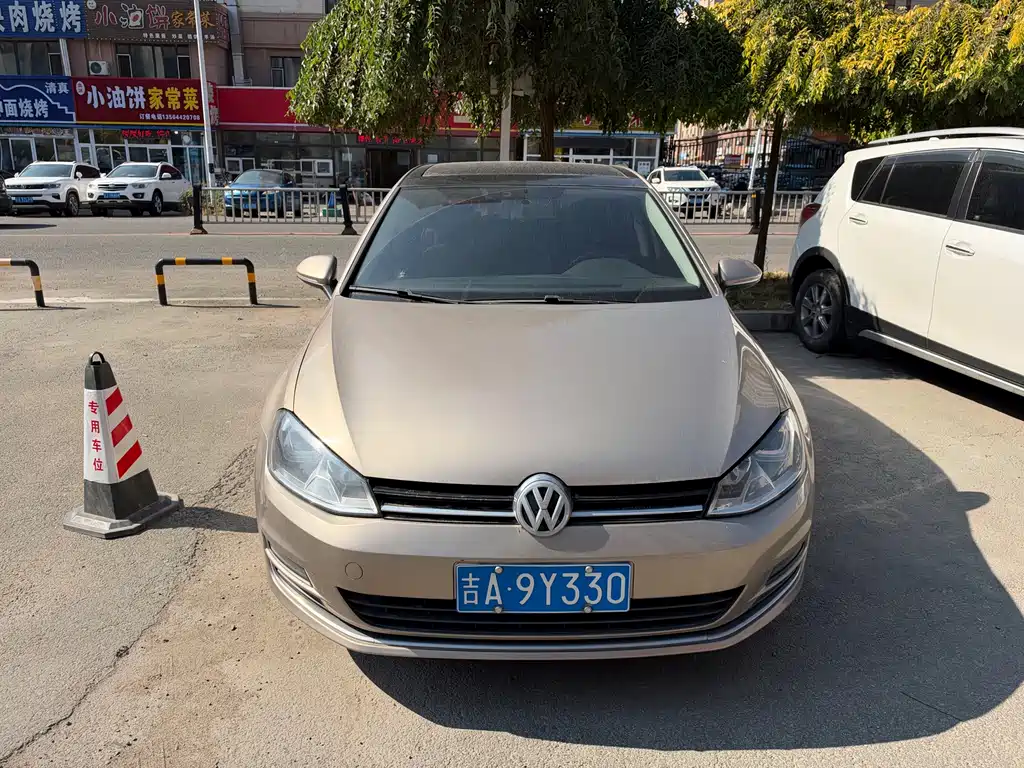 Volkswagen Golf — миниатюра 2