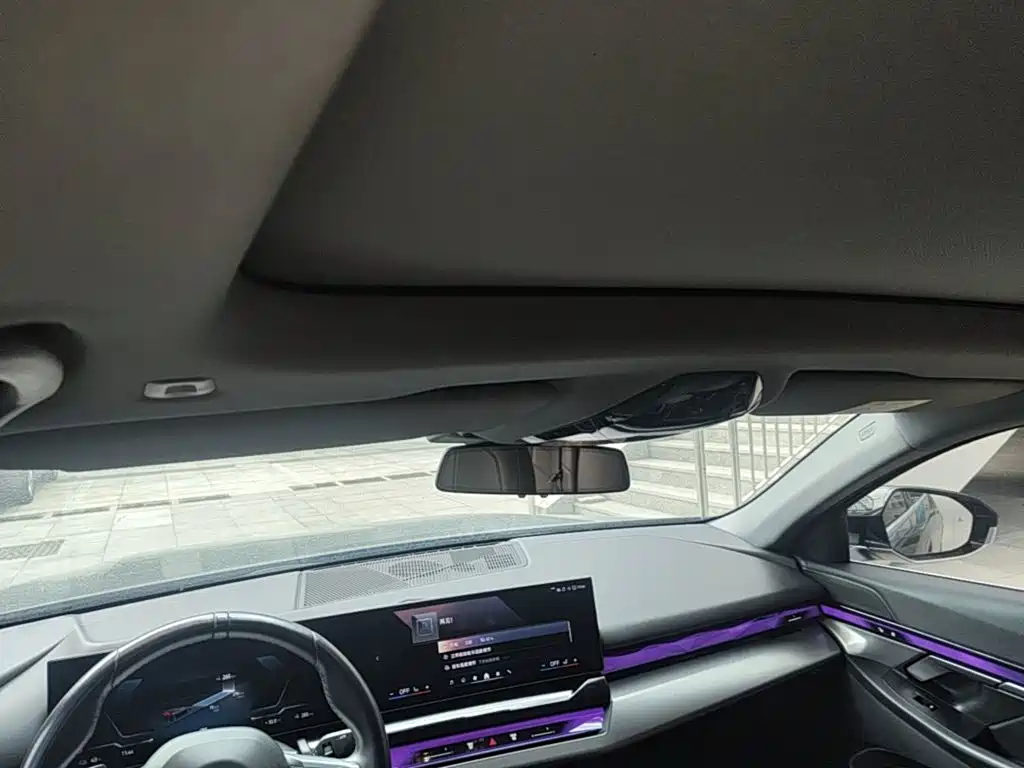 BMW i5 — миниатюра 18