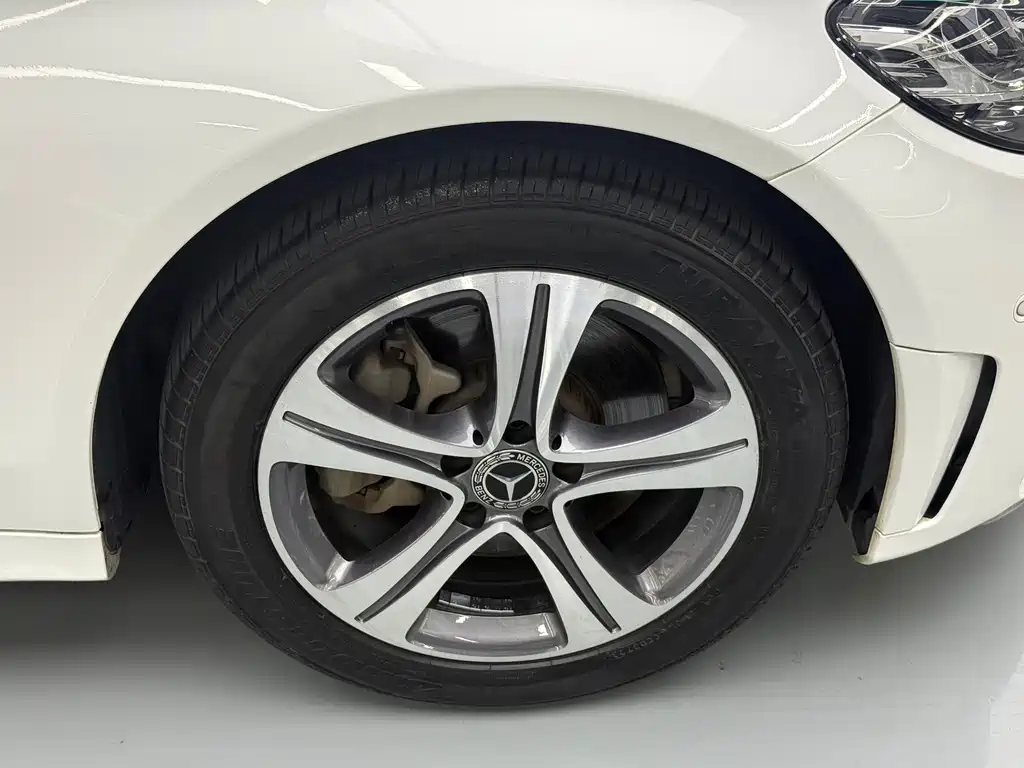 Mercedes-Benz C-Class — миниатюра 28