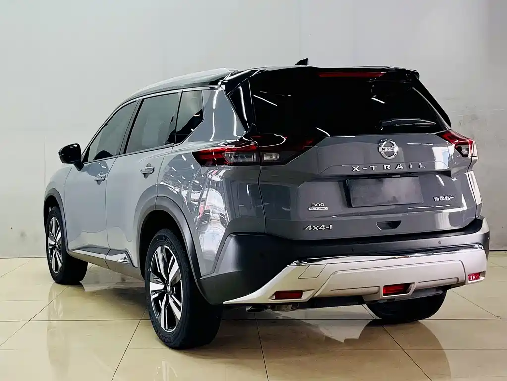Nissan X-Trail — миниатюра 8