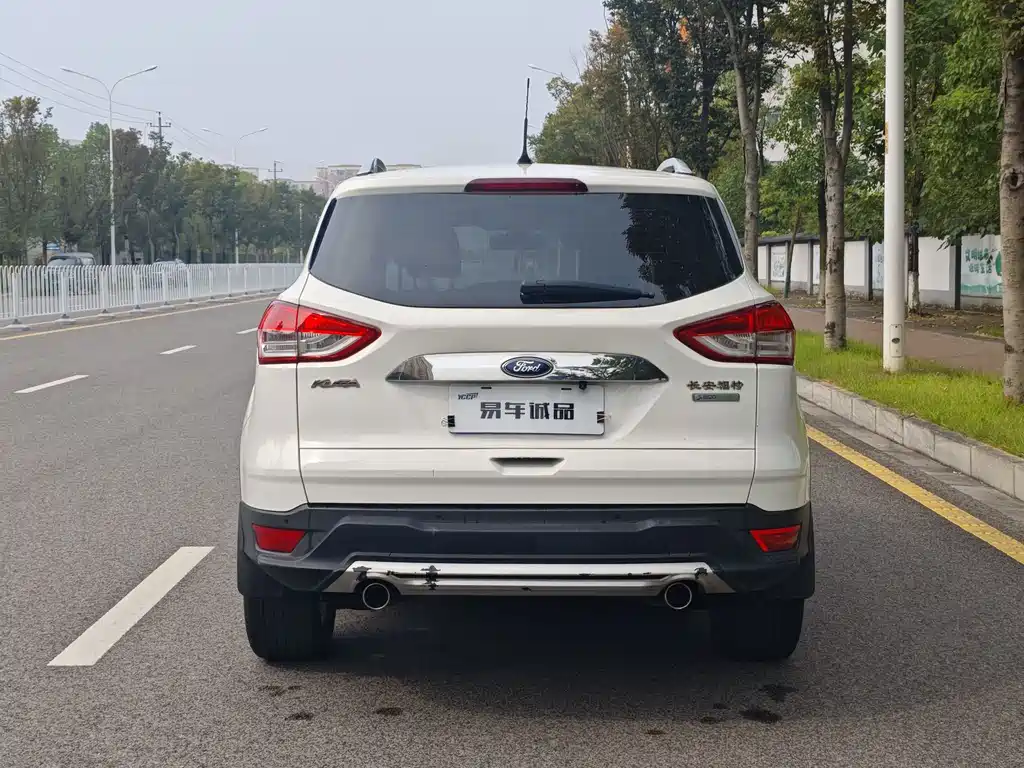 Ford Kuga — миниатюра 6