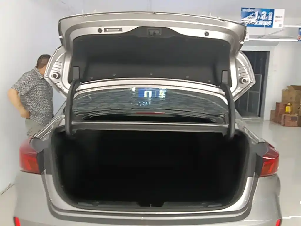 Changan Eado — миниатюра 19