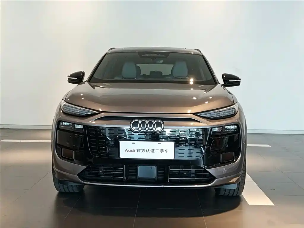 Audi Q6L e-tron — миниатюра 2