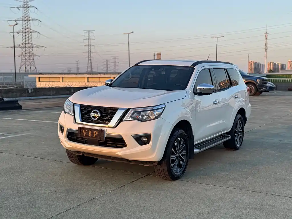 Nissan Terra 2022