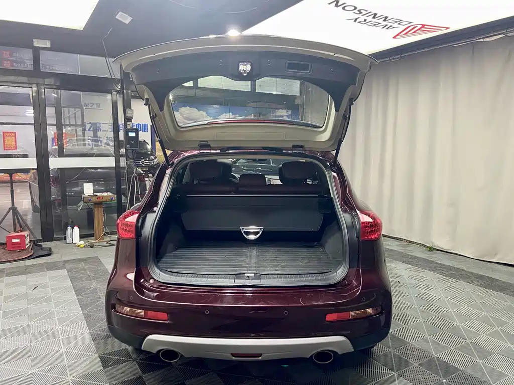 Infiniti QX50 — миниатюра 16