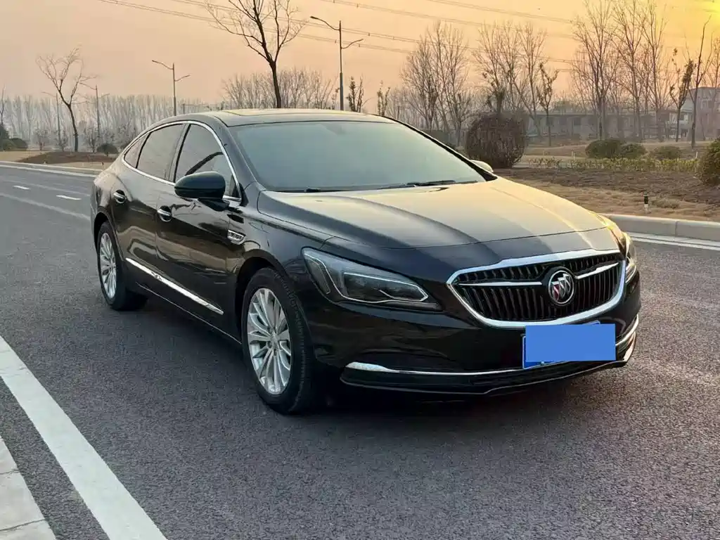 BUICK LACROSSE