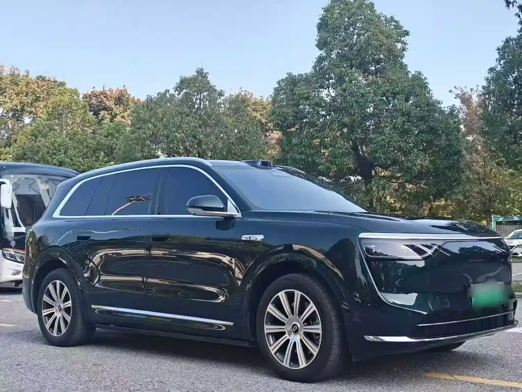Aito M8 2025 Max+ 53.4kWh 5 мест (192 )