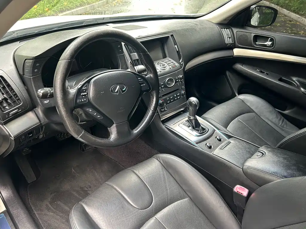Infiniti G — миниатюра 9