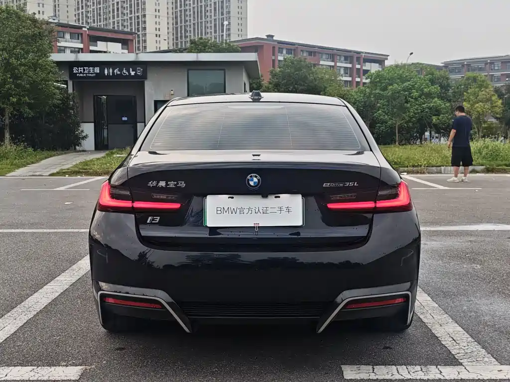 BMW i3 — миниатюра 5