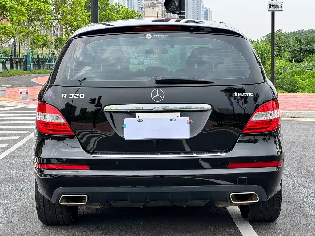 Mercedes-Benz R-Class — миниатюра 11