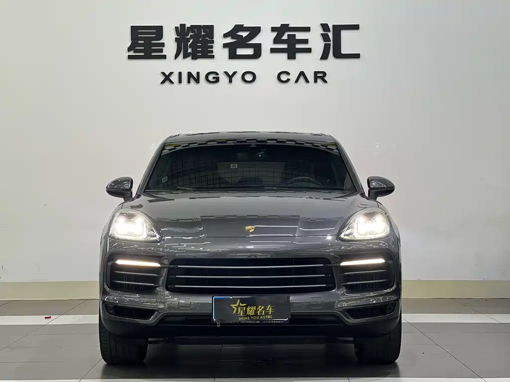 PORSCHE CAYENNE