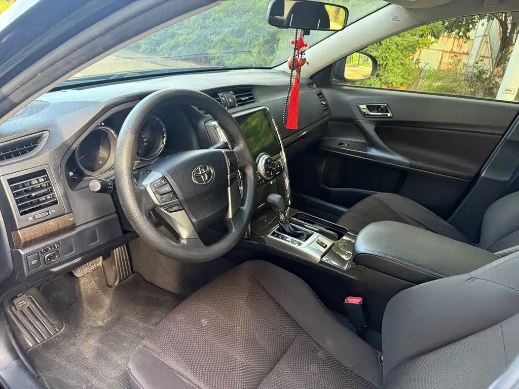 Toyota Reiz 2.5S Elite Sharp Edition, фото 6