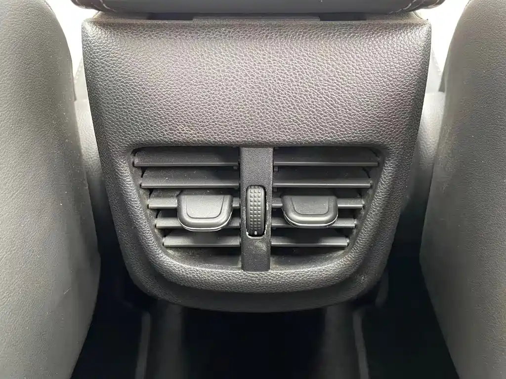 Buick Verano — миниатюра 22