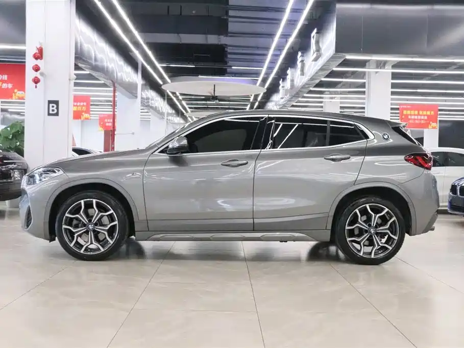 BMW X2 2020 sDrive25i Premium M