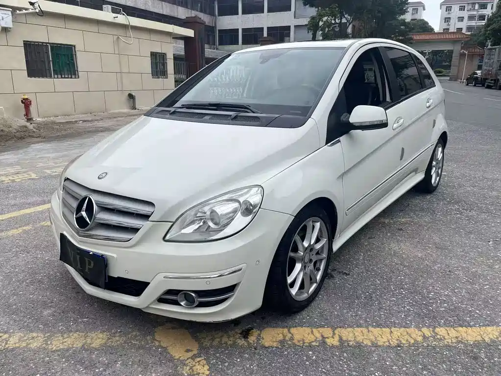 Mercedes-Benz B-Class 2010
