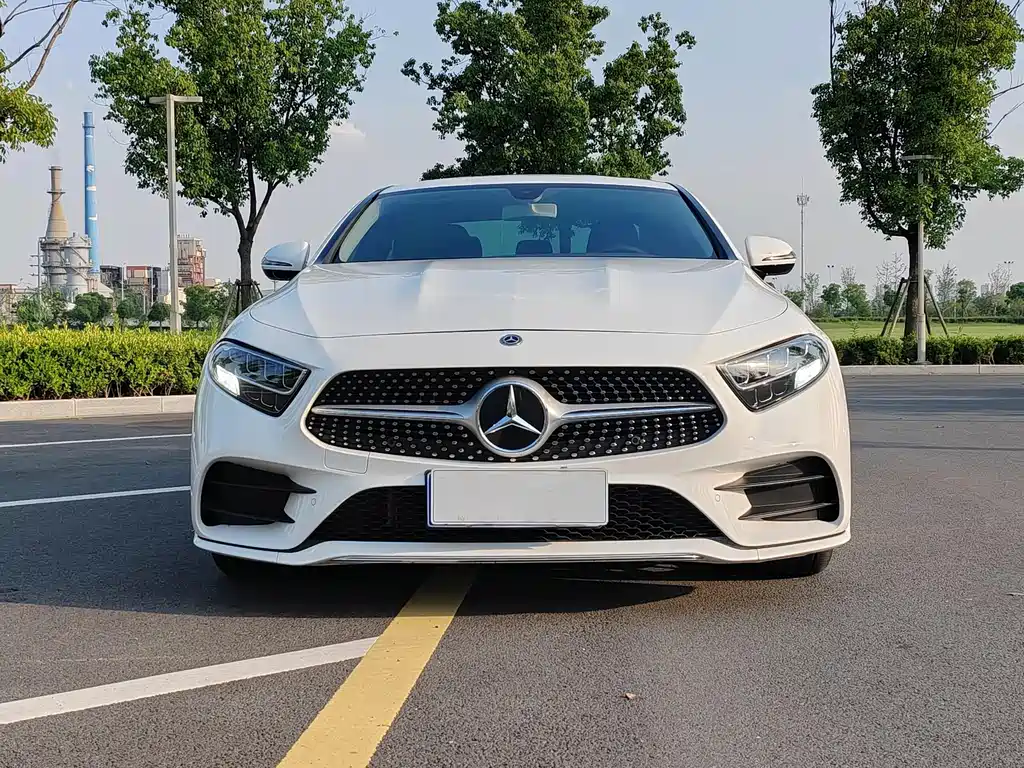 MERCEDES-BENZ CLS