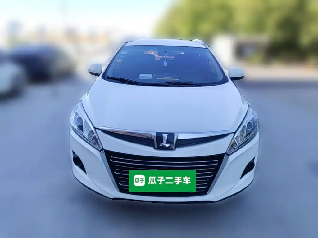 Luxgen U6 — миниатюра 5