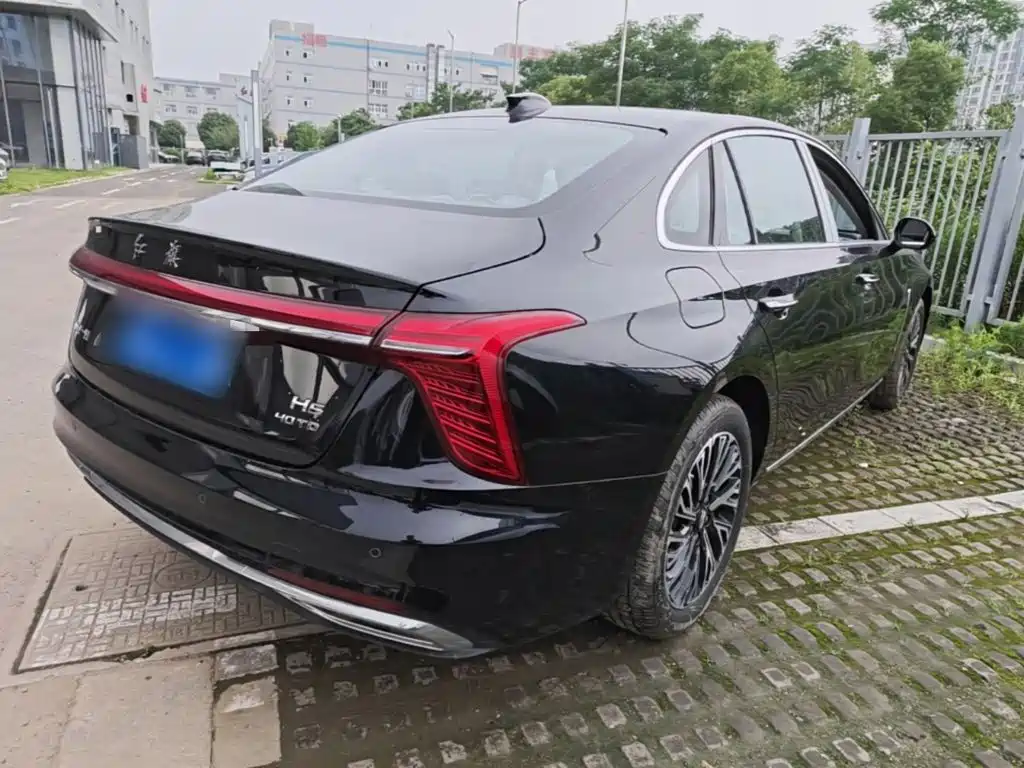 Hongqi H5 2025 2.0T AT