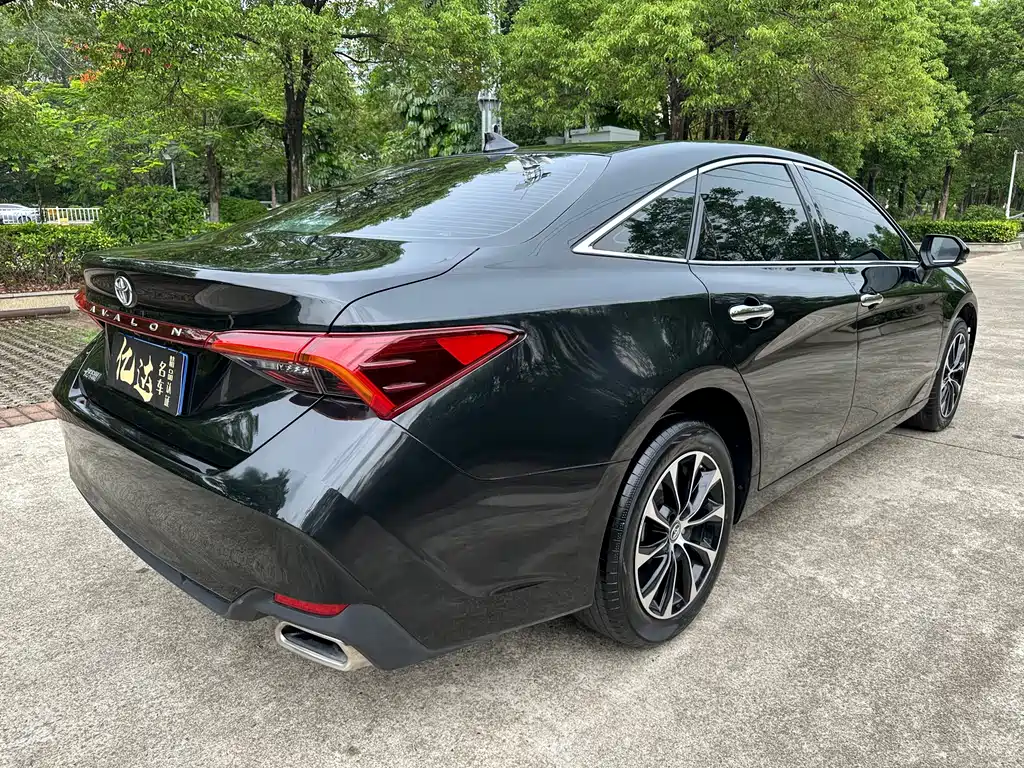 Toyota Avalon 2.0L Luxury Edition, фото 15