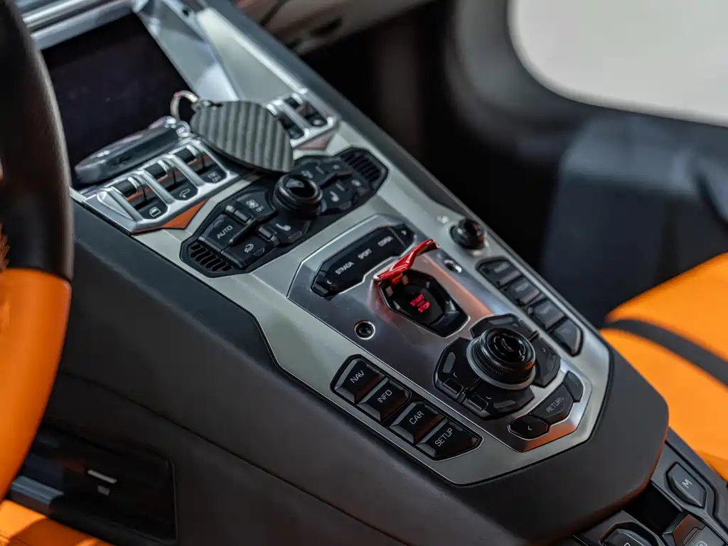 Lamborghini Aventador 2011 LP 700-4