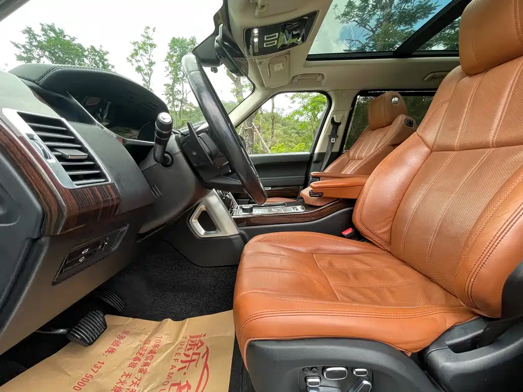 Land Rover Range Rover 2015 3.0 SC V6 Vogue SE Long Wheelbase