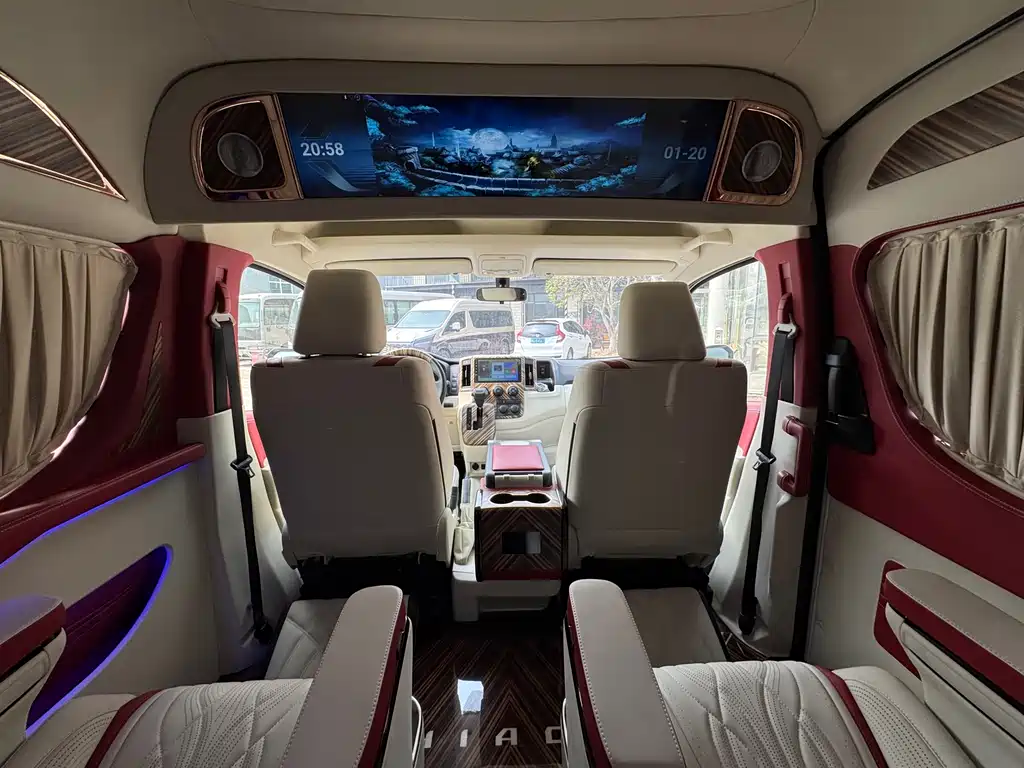 Toyota HiAce — фотографии объявления, Фото 21
