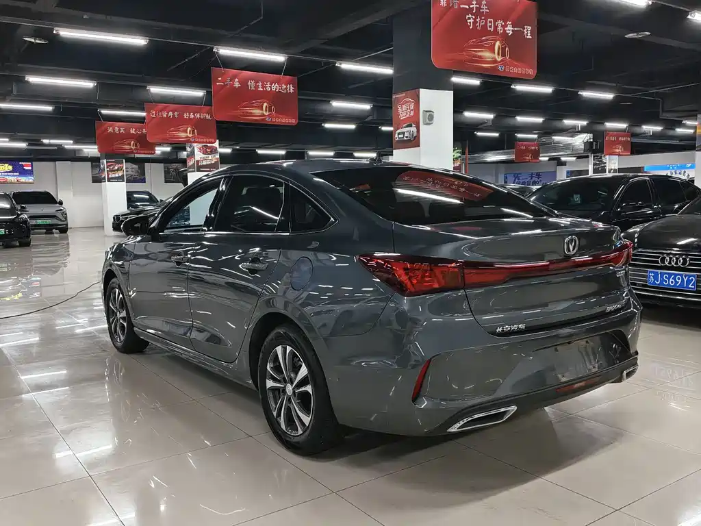 Changan Eado — миниатюра 7