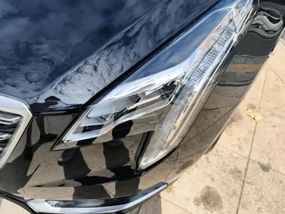 Cadillac XTS — миниатюра 5