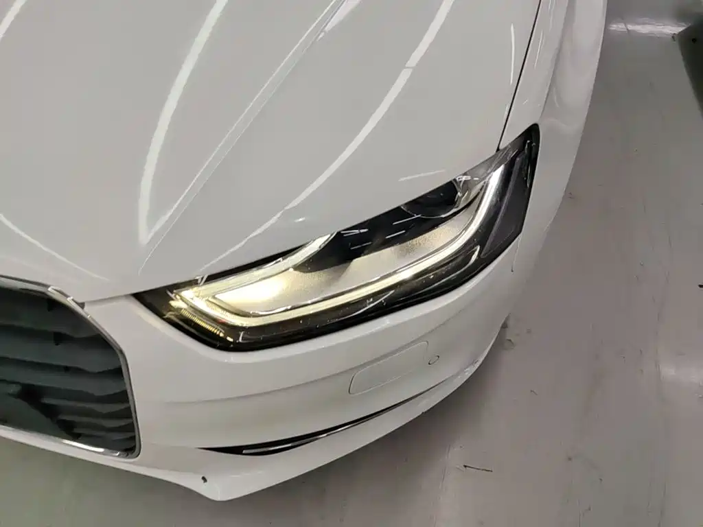 Audi A4L — миниатюра 24