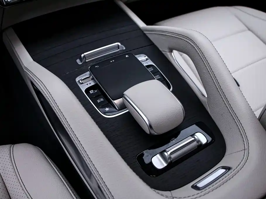 Mercedes-Benz GLE (Import) — миниатюра 11