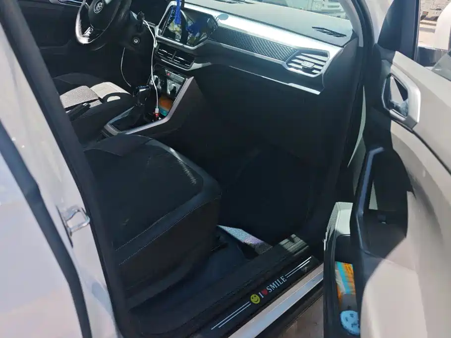 Volkswagen T-Cross — миниатюра 8