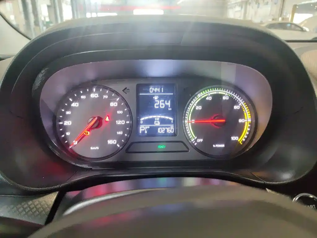 Roewe Clever — миниатюра 7