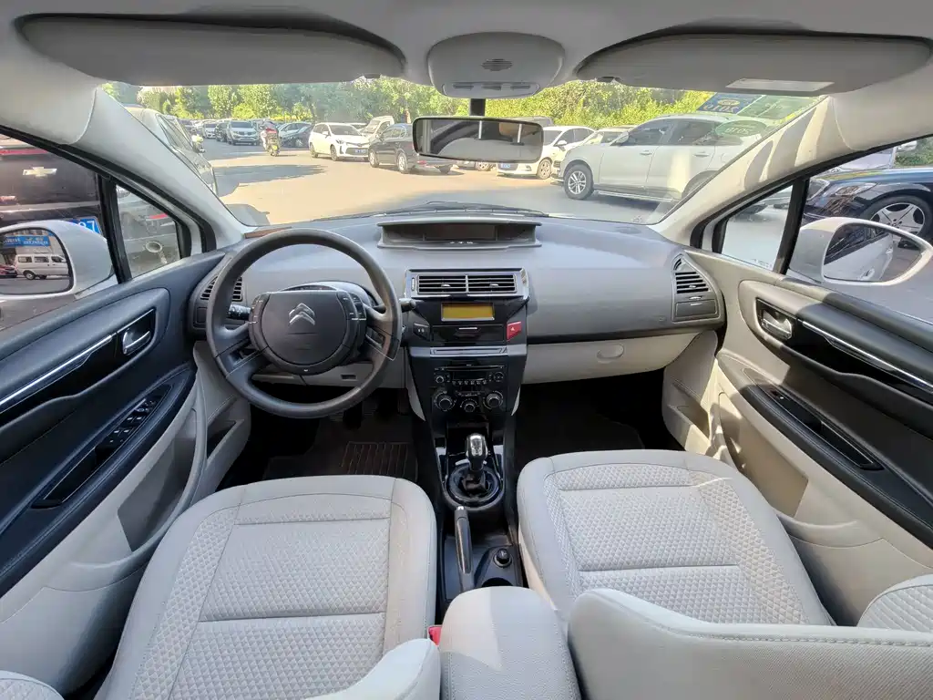 Citroen C-Quatre — миниатюра 4