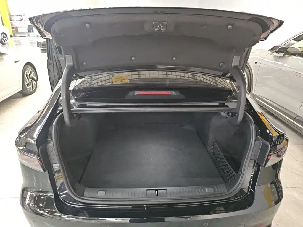 Chery Arrizo 8 PRO — миниатюра 19