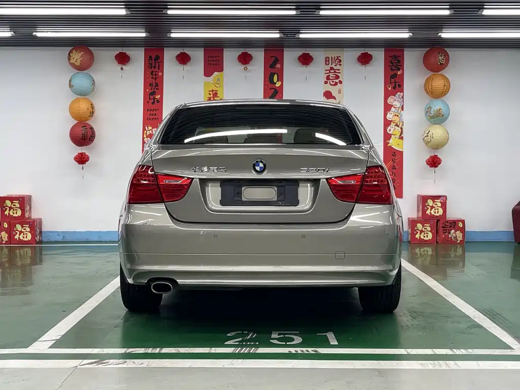 BMW 3 Series — миниатюра 6