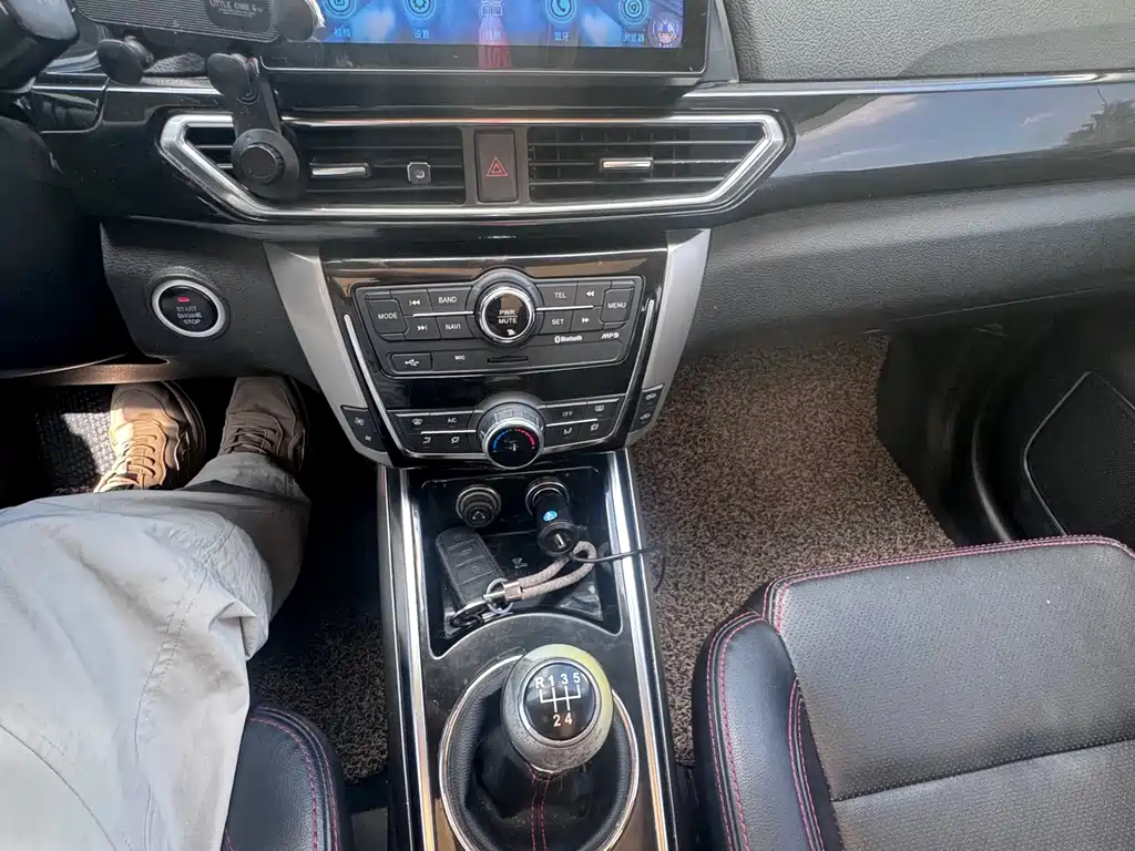 Zotye X5 — миниатюра 15