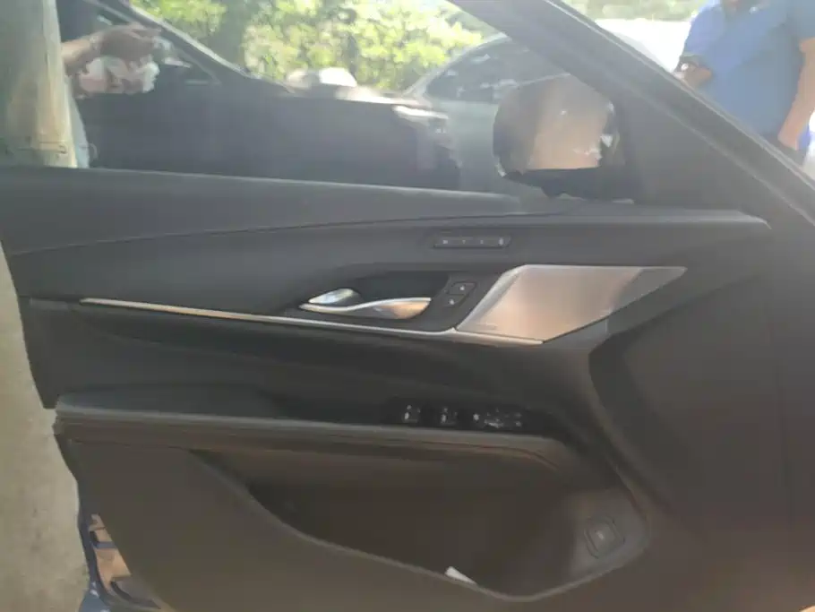 Cadillac CT4 — миниатюра 7