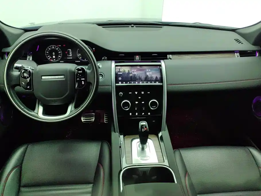 Land Rover Discovery Sport — миниатюра 12