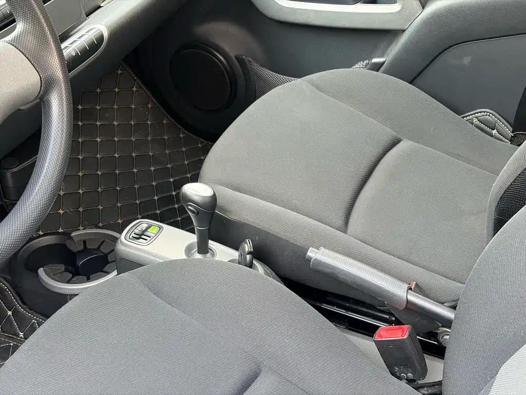 smart Smart Fortwo — миниатюра 10