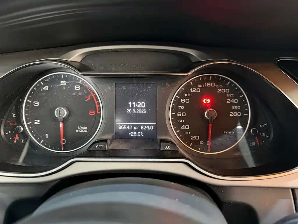 Audi A4L — миниатюра 12