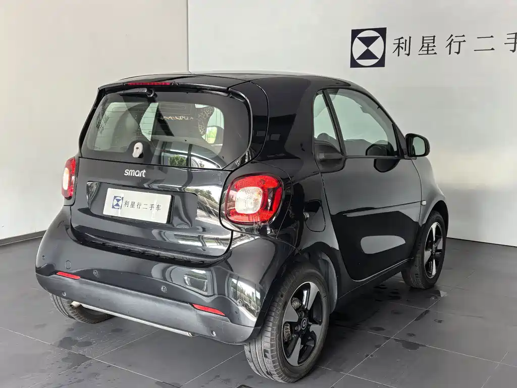 smart Smart Fortwo — миниатюра 5