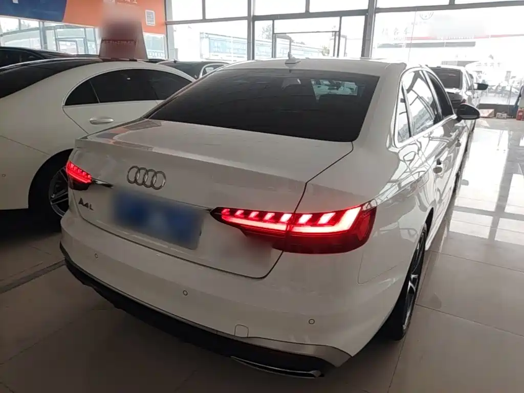 Audi A4L — миниатюра 7