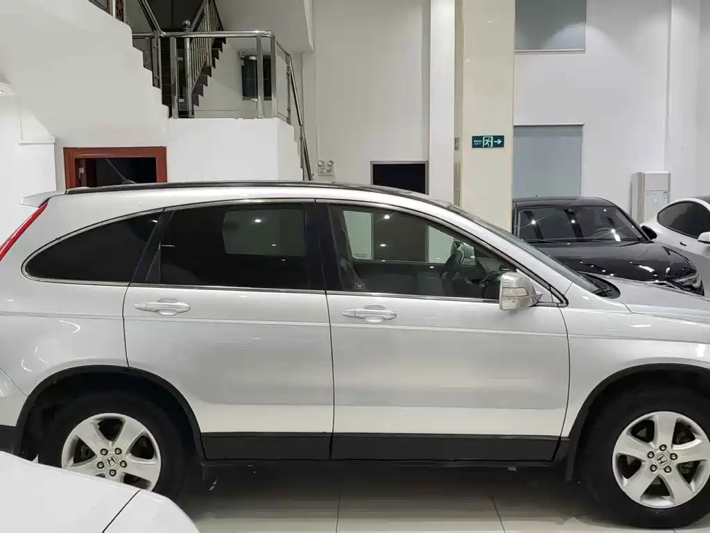 Honda CR-V — миниатюра 12