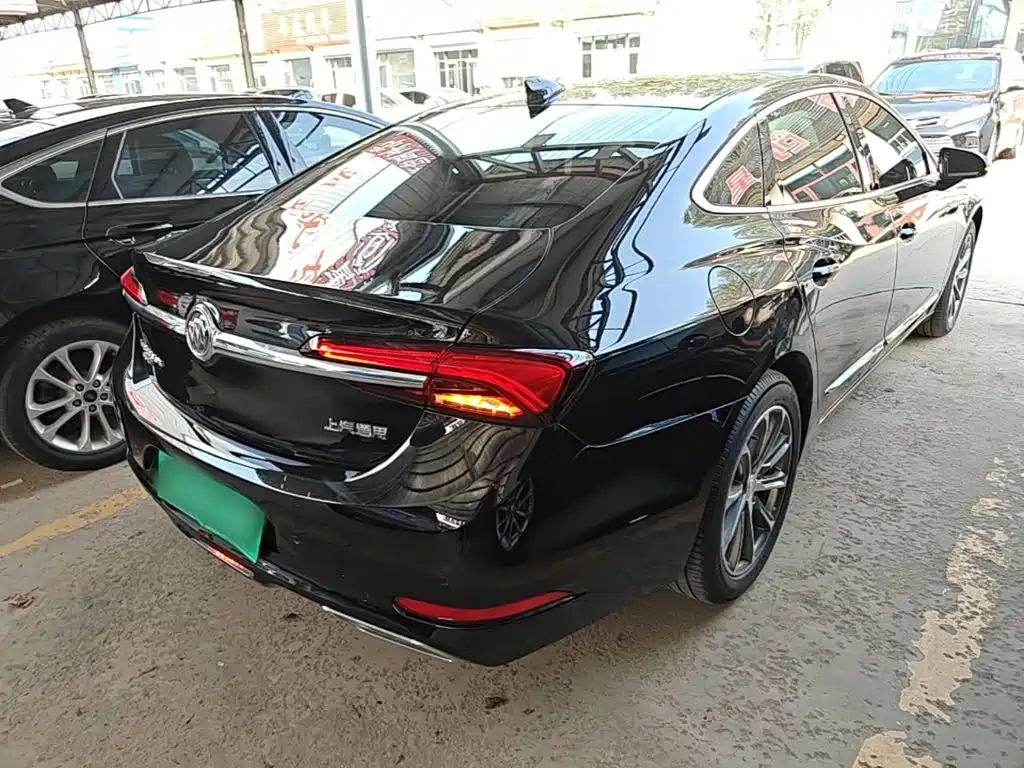 Buick LaCrosse — миниатюра 7